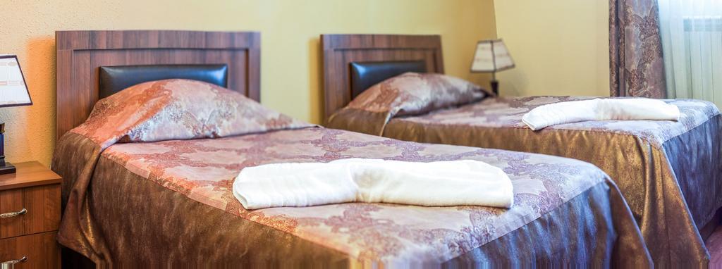 Bishkek Villa Hotel Экстерьер фото