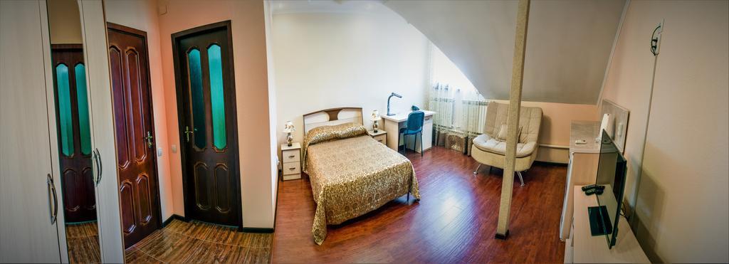 Bishkek Villa Hotel Экстерьер фото