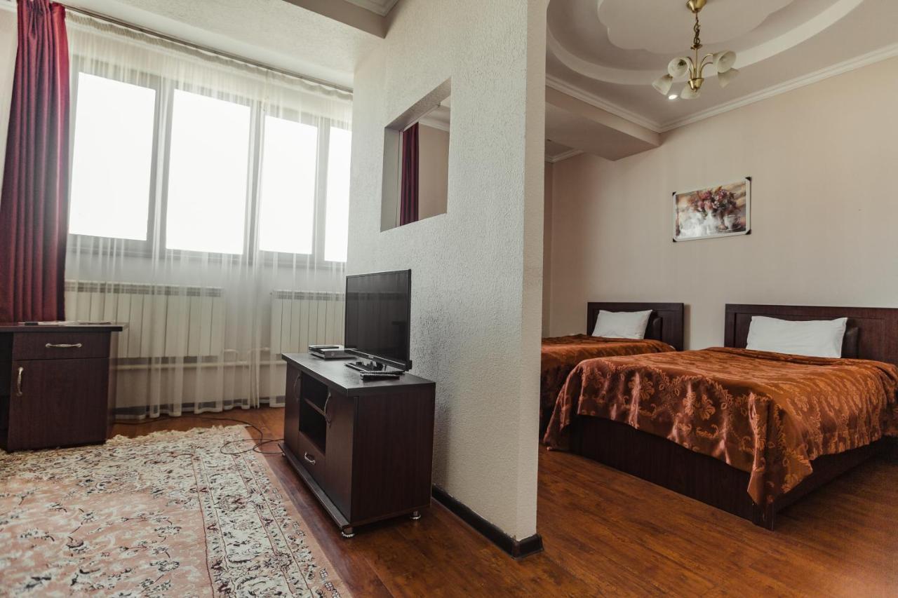 Bishkek Villa Hotel Экстерьер фото